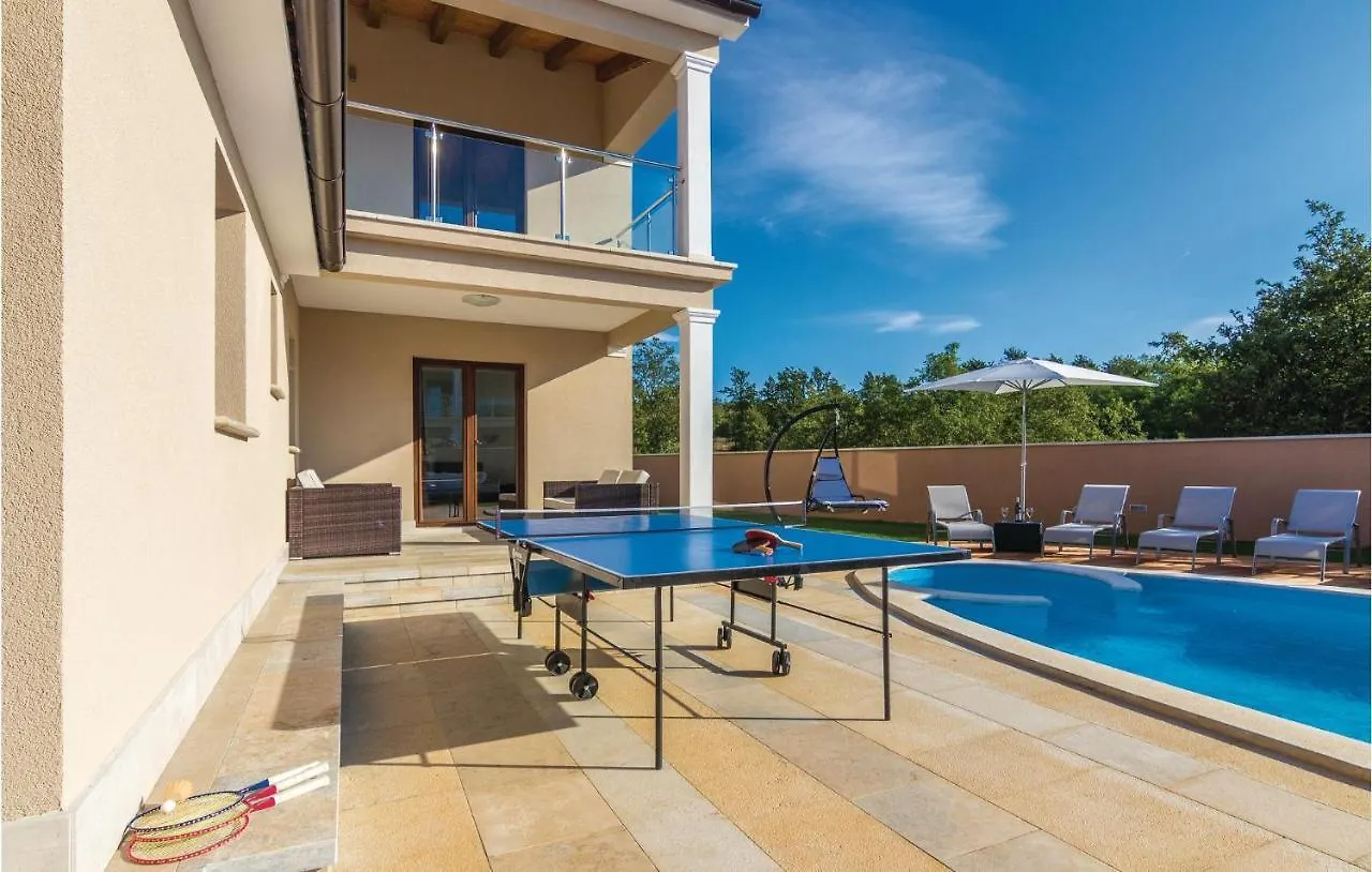 Holiday home Lovely Home In Bibici With Jacuzzi